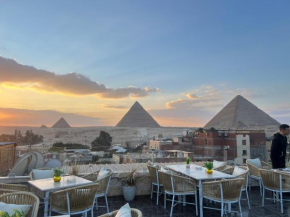 Pyramids and Sphinx INN